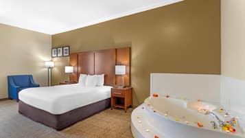 Suite, 1 King Bed with Sofa bed, Accessible, Non Smoking | In-room safe, desk, laptop workspace, iron/ironing board