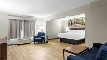 In-room safe, desk, free WiFi, bed sheets