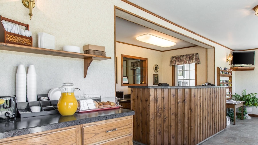 Rodeway Inn Waterford - New London