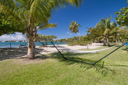 Lance Aux Epines Cottages