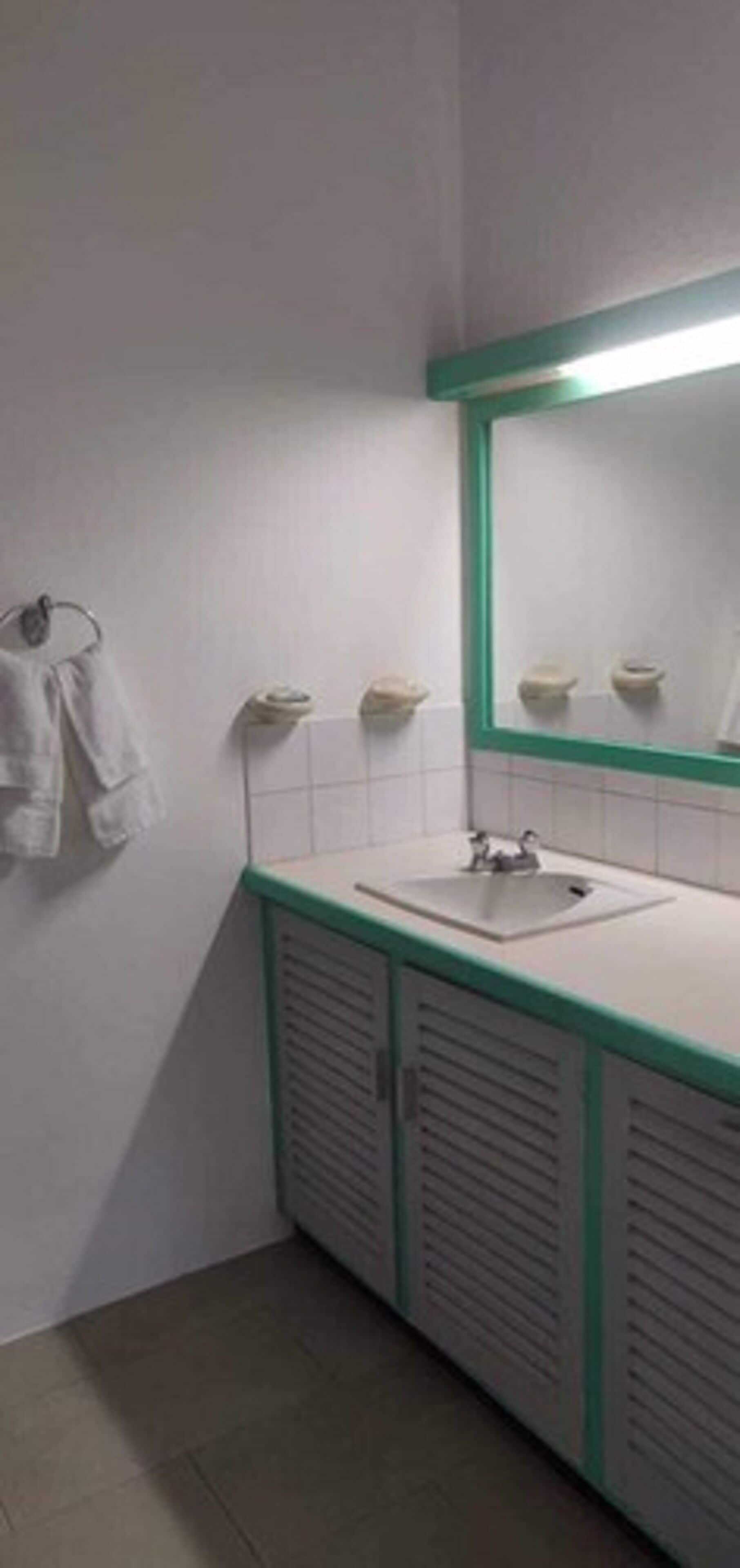 cottage, 1 bedroom, beach view | bathroom | shower, free toiletries, hair dryer, towels