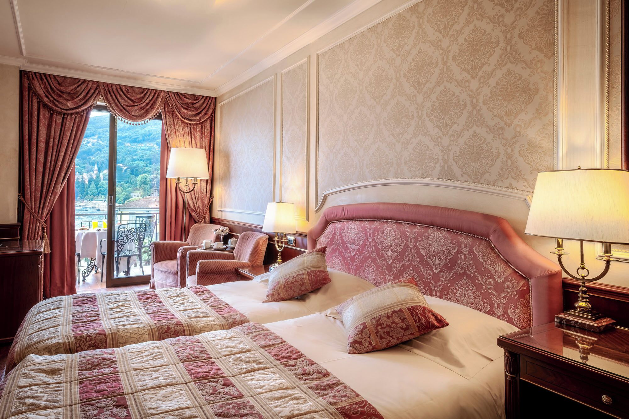 Classic-Dreibettzimmer, eingeschränkter Seeblick (Double/Twin + sofa bed)