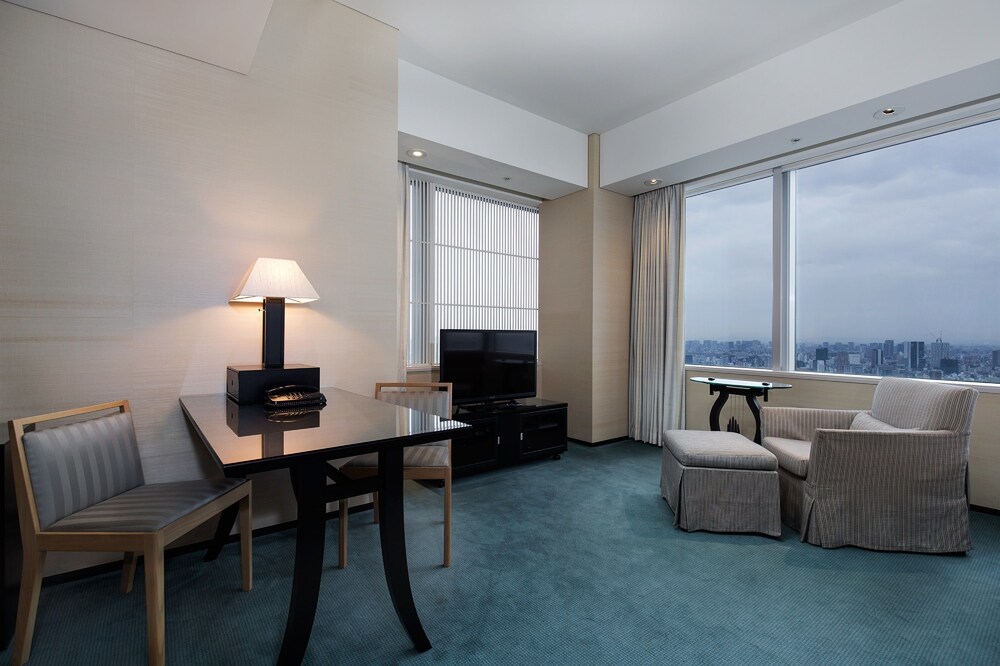 Park Hyatt Tokyo by null