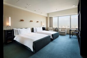 Deluxe Room, 2 Double Beds | Premium bedding, down comforters, minibar, in-room safe