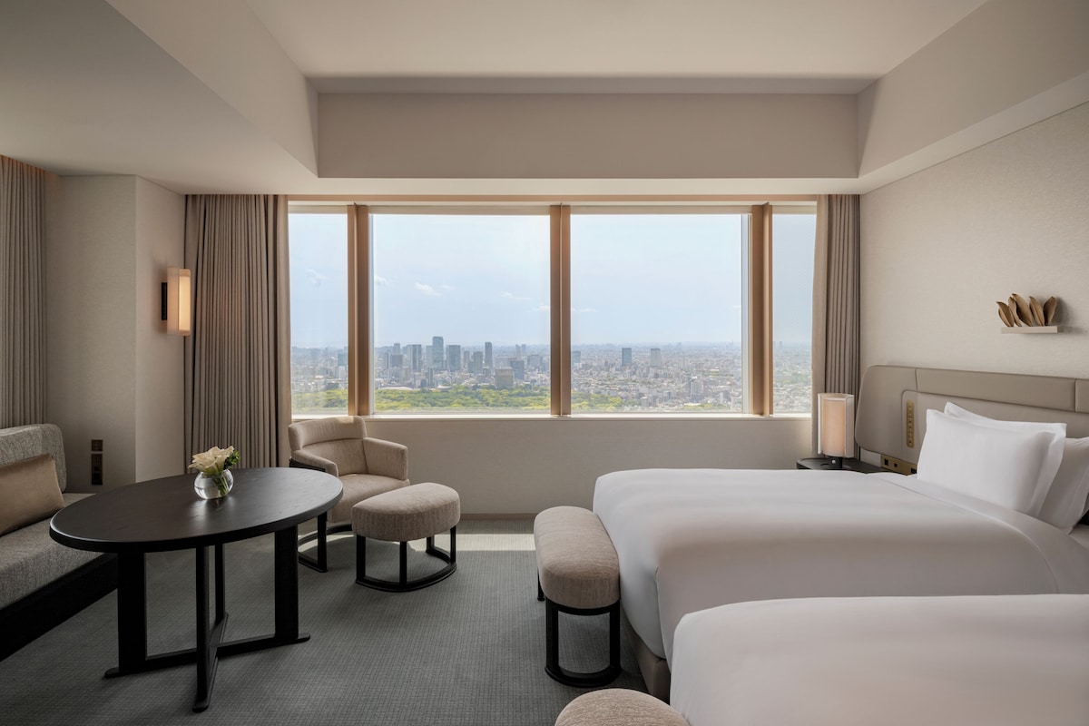 Chambre, 2 lits jumeaux, vue sur la ville | Literie de qualité, couette en duvet, minibar, coffre-fort