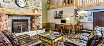 AmericInn by Wyndham Hampton