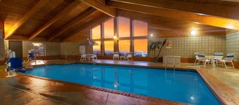 AmericInn by Wyndham Hartford WI