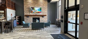 AmericInn by Wyndham Ottumwa