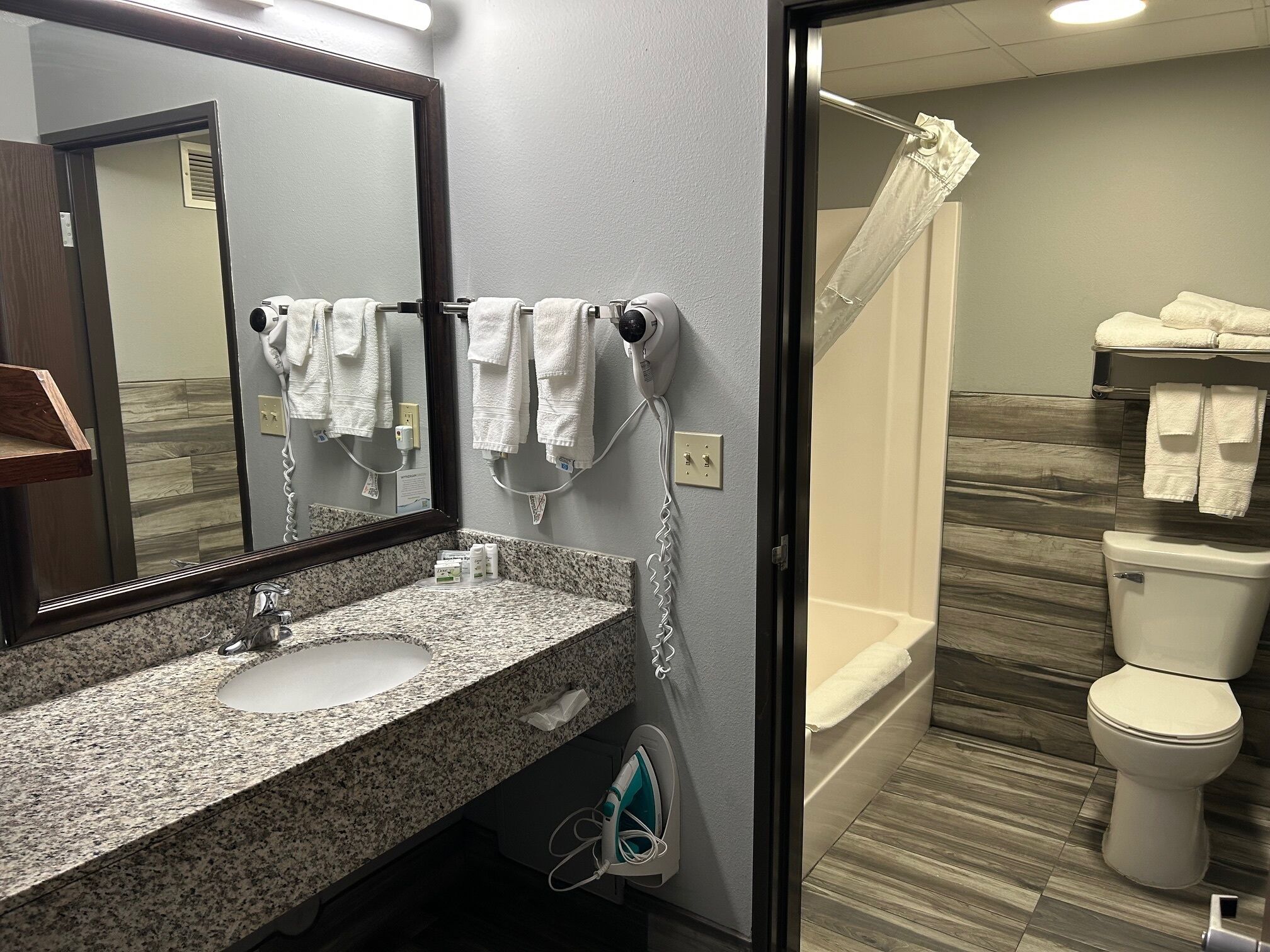 combined shower/bathtub, free toiletries, hair dryer, towels