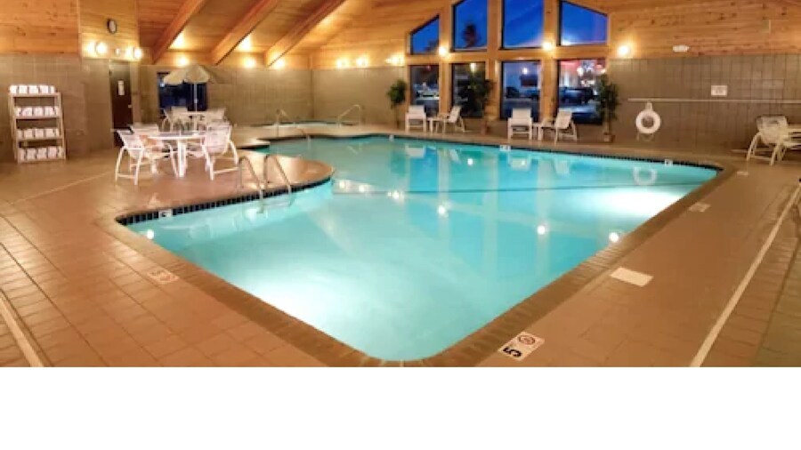 AmericInn by Wyndham Sartell