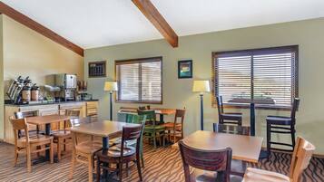 Desayuno continental incluido todos los días