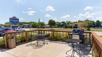 BBQ/picnic area