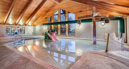 AmericInn by Wyndham Wisconsin Dells