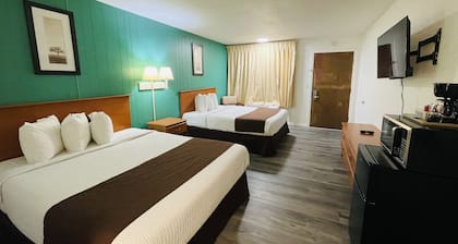Sparta Inn