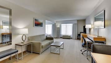 Premium bedding, in-room safe, desk, laptop workspace