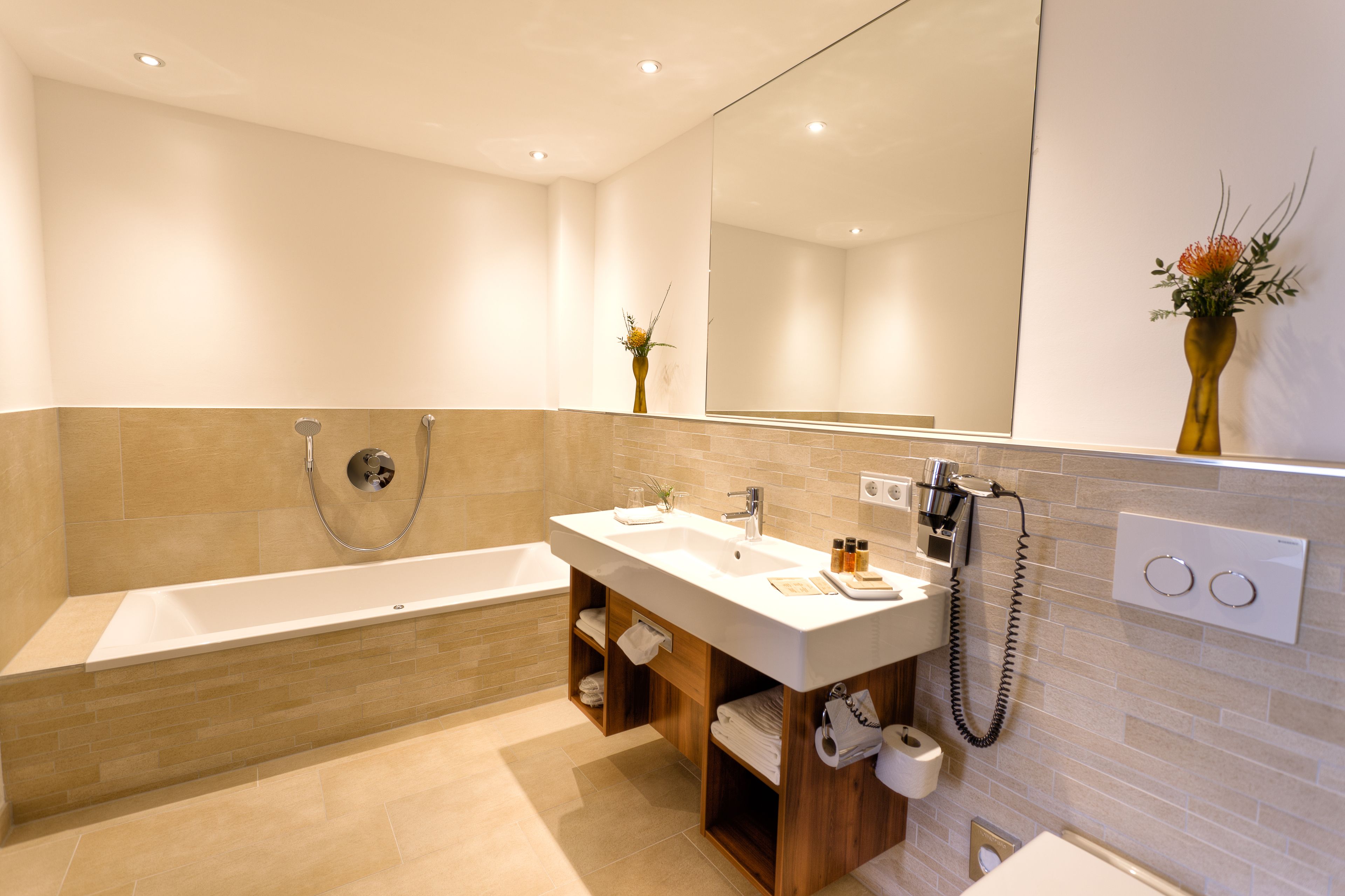 junior suite | premium bedding, minibar, in-room safe, desk