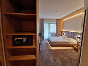 Comfort Plus Room | Safe