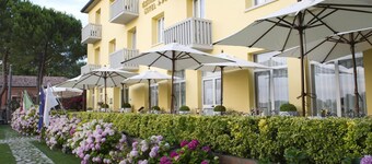 Viktoria Palace Hotel