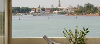 Viktoria Palace Hotel