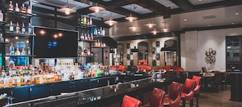 Cannery Hotel & Casino