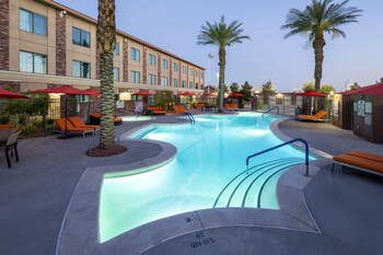 Outdoor pool at Cannery Hotel & Casino