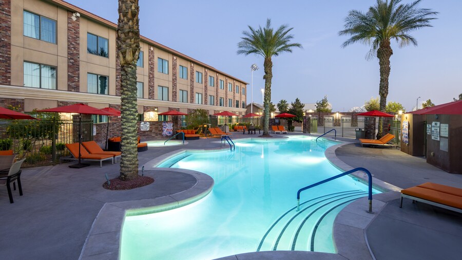 Cannery Hotel & Casino