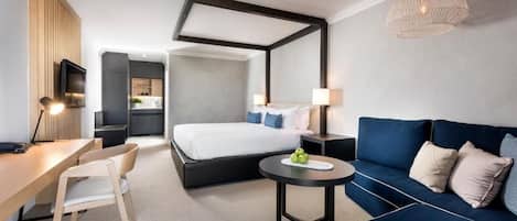 1 bedroom, premium bedding, pillowtop beds, in-room safe