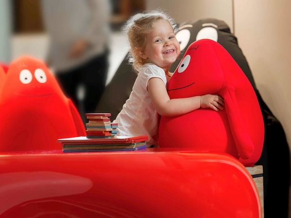 Children's theme room