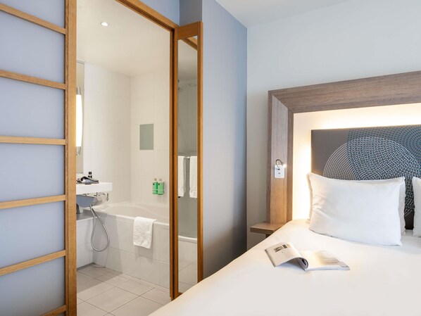 Superior Room, 1 Double Bed with Sofa bed | In-room safe, desk, blackout drapes, soundproofing - Novotel Mechelen Centrum (Mechelen)