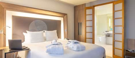 Minibar, in-room safe, desk, blackout drapes