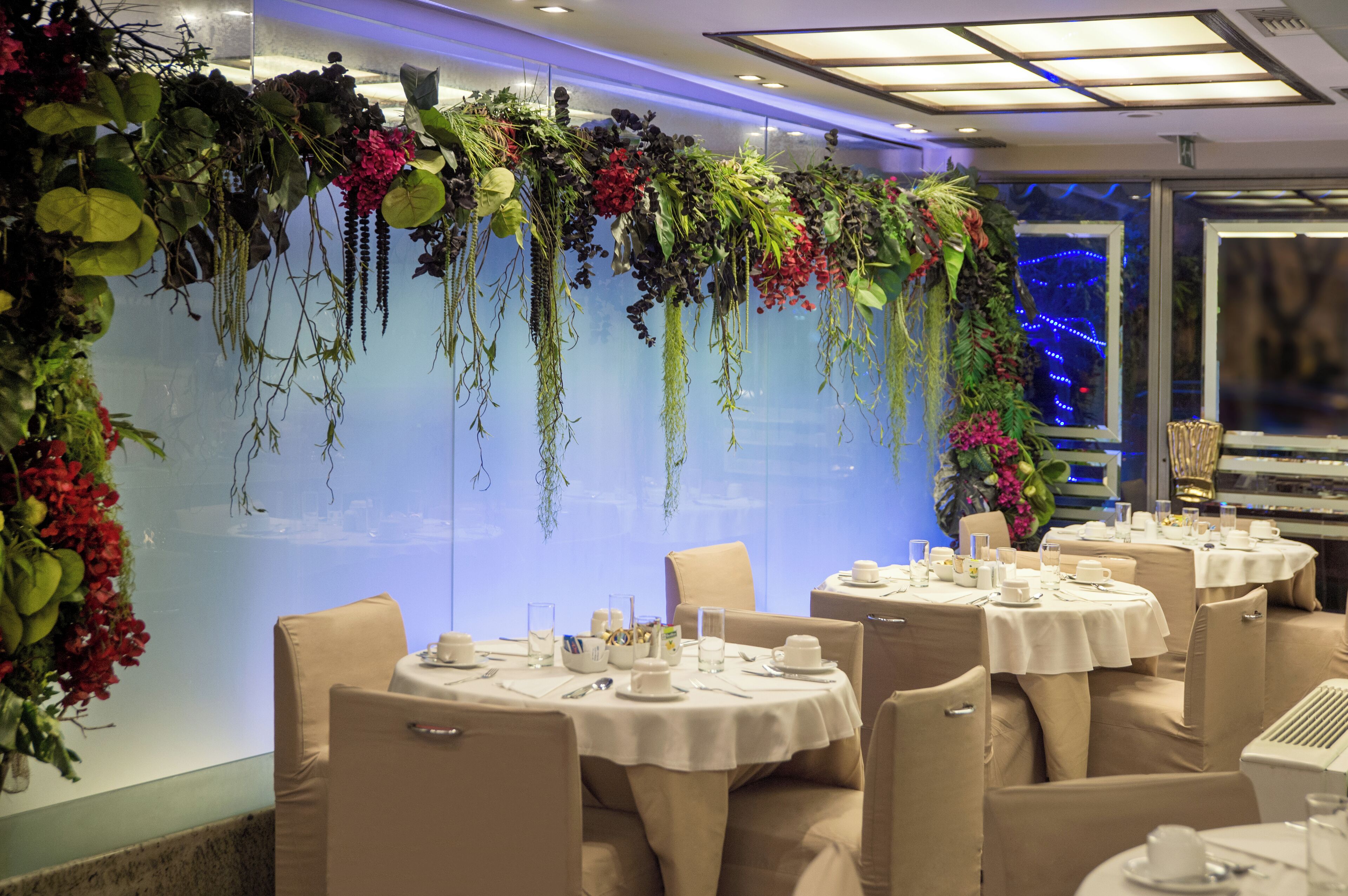 daily buffet breakfast (eur 15 per person)