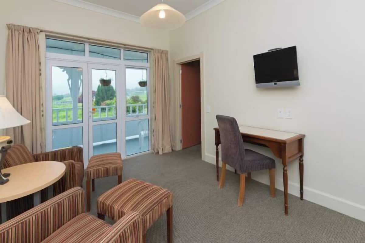 Oppholdsområde | TV