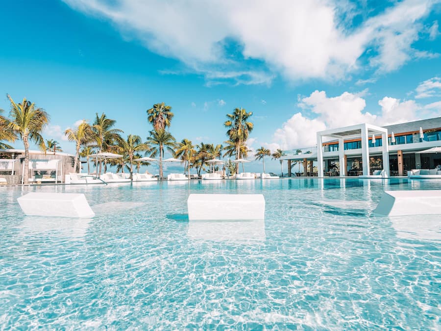 3 outdoor pools, open 8:00 AM to 8:00 PM, pool umbrellas, sun loungers