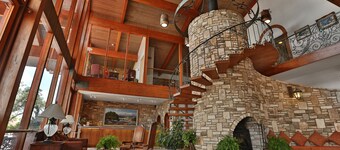 The Inn Of The Hills
