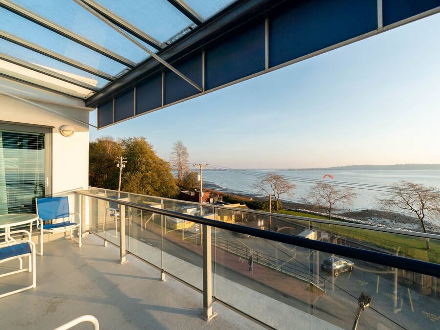 Suite, 1 Bedroom, Jetted Tub | Balcony