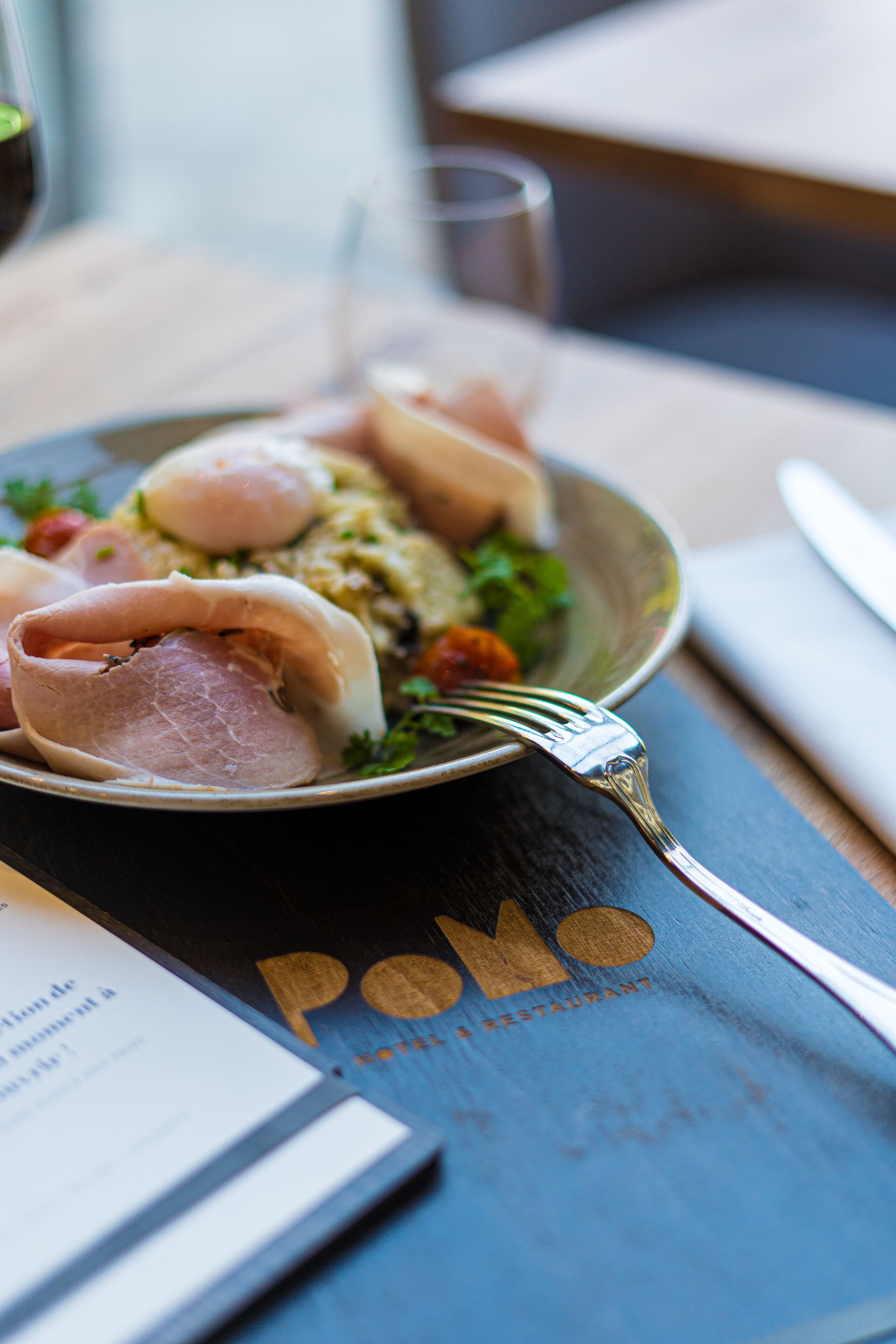 Foto - PoMo Hôtel & Restaurant