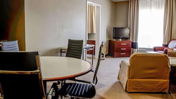 Desk, iron/ironing board, free WiFi, bed sheets