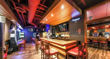 Howard Johnson by Wyndham Winnipeg West