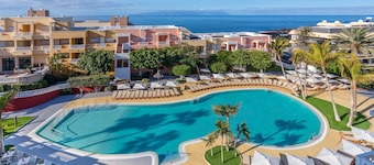 Servatur Isora Suites