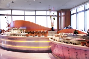 Bữa sáng buffet hàng ngày (228 CNY/mỗi người)