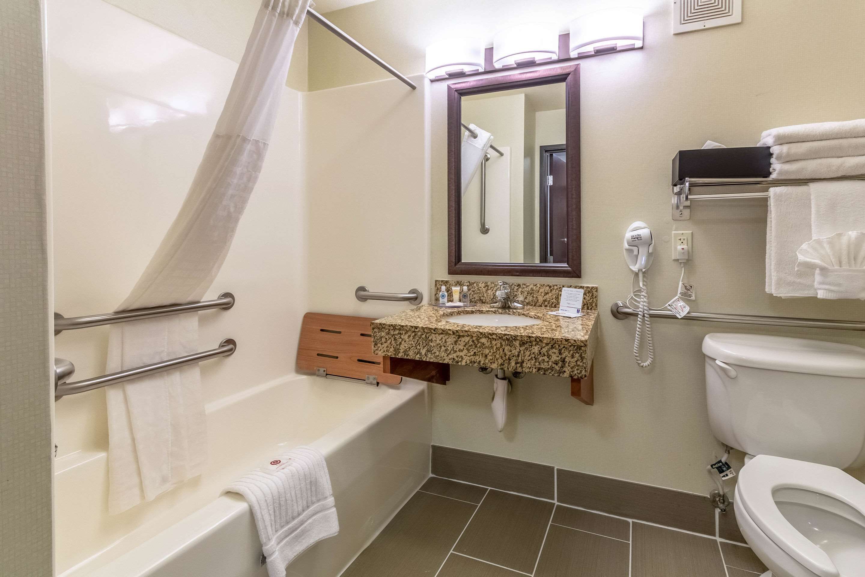 room, 2 queen beds, accessible, non smoking | bathroom | combined shower/bathtub, deep-soaking bathtub, rainfall showerhead