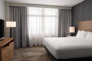 1 bedroom, in-room safe, desk, laptop workspace - Embassy Suites by Hilton at Hot Springs Convention Center (Hot Springs)