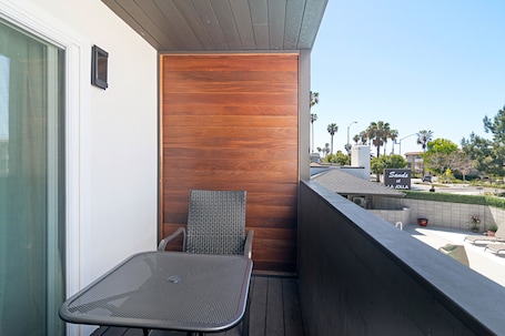 Balcony. The Sands of La Jolla
