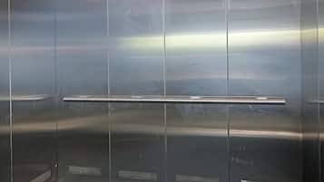 Elevator