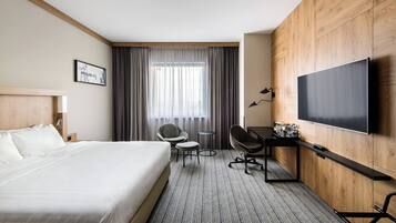 Premium bedding, minibar, in-room safe, desk