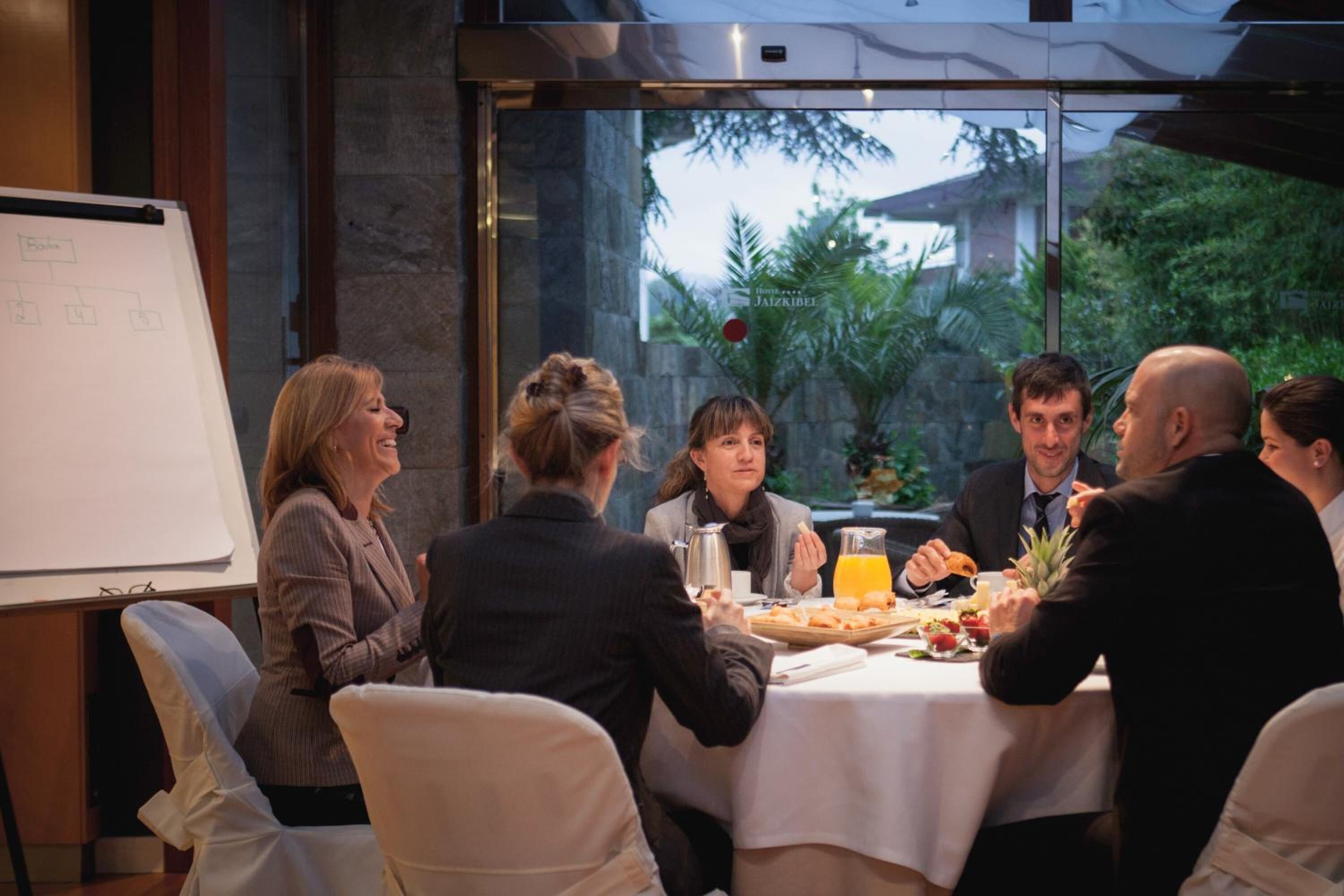 breakfast, lunch, dinner served; garden views