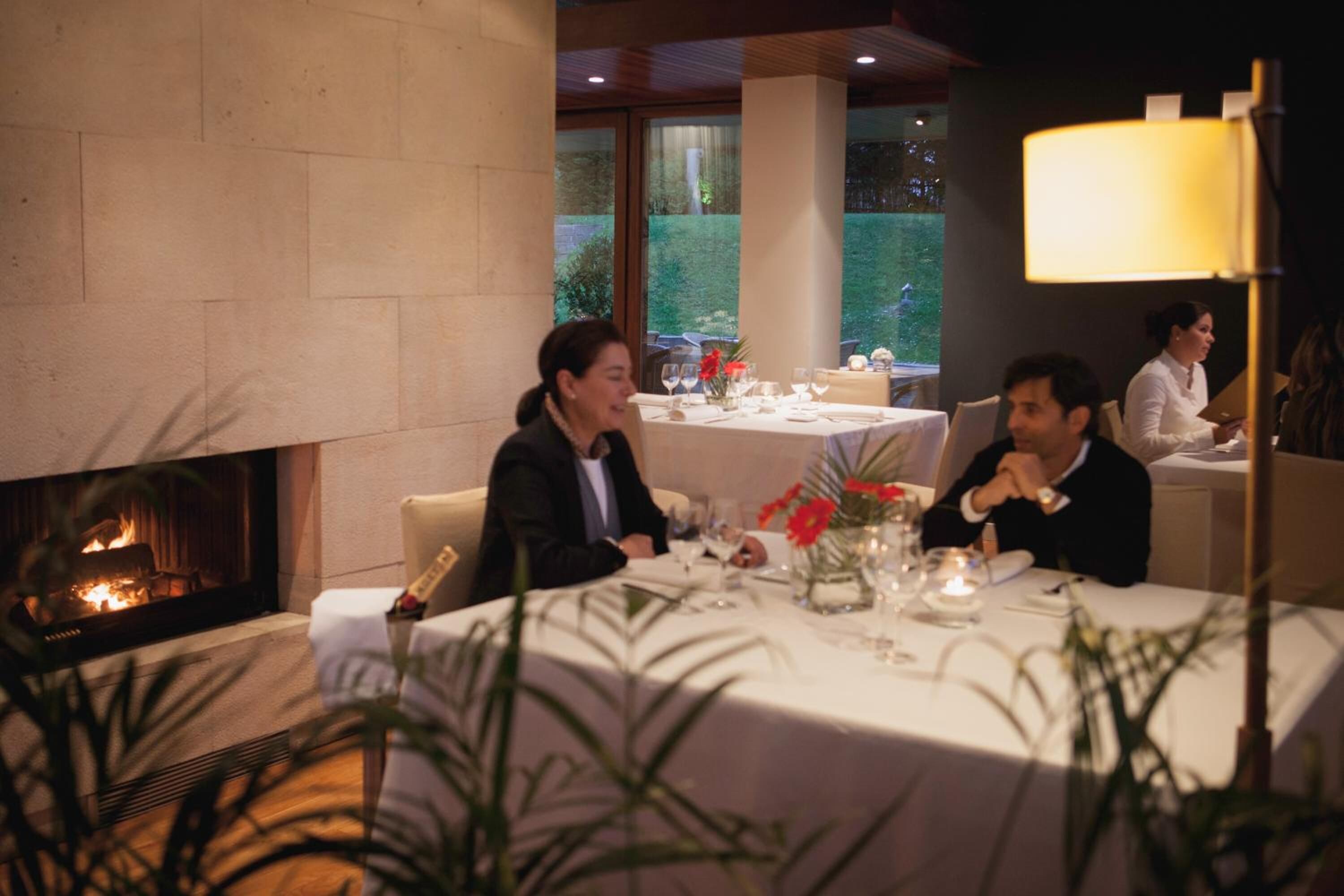 breakfast, lunch, dinner served; garden views