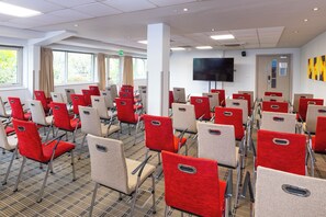 Meeting facility - Holiday Inn Express Northampton - South by IHG (Northampton)