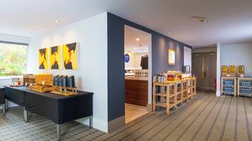 Tägliches inbegriffenes Frühstücksbuffet