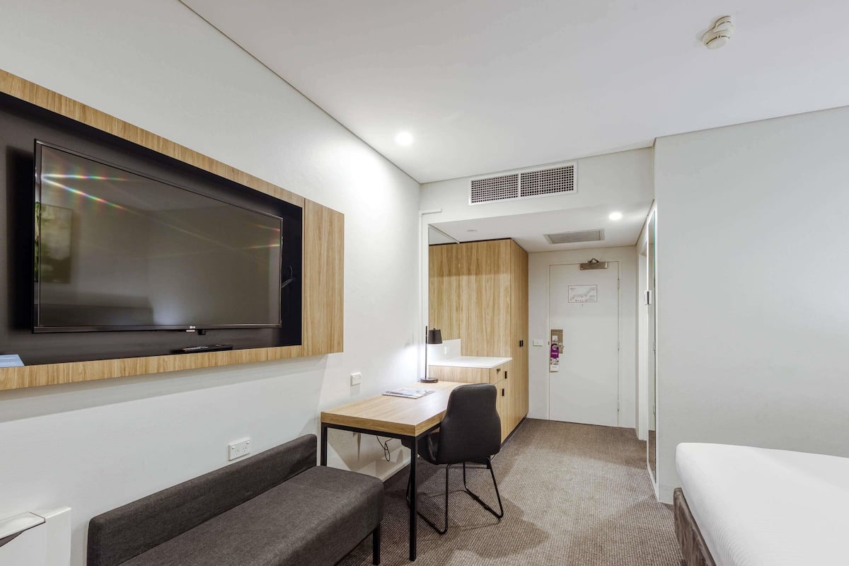 高级房, 2 张双人床 | 客房内保险箱、办公桌、隔音、熨斗/熨衣板